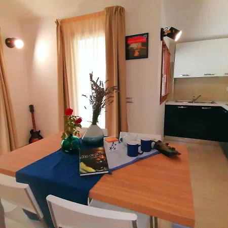 Kind Of Blue Apartment *